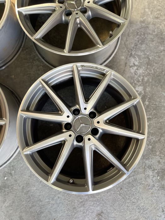 Оригинални Джанти за Mercedes AMG 18”