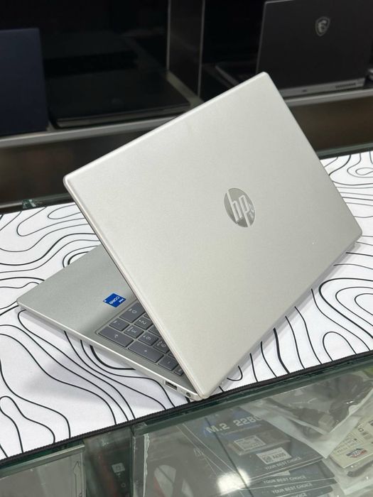 Hp laptop i5-13 avlod