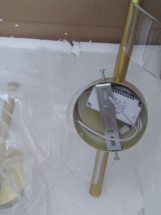 Настенные бра 4 шт