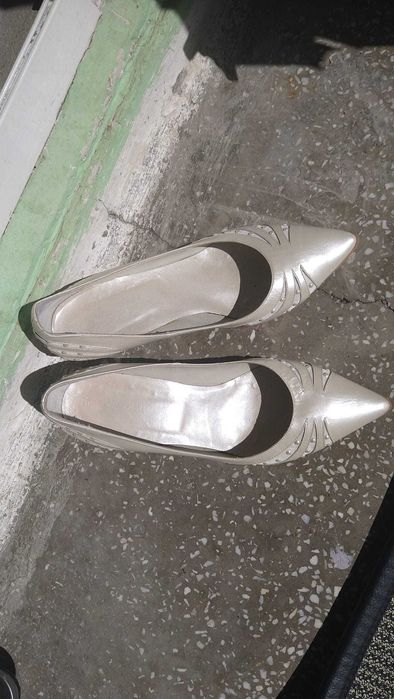 Pantofi nunta ivoire crem bej albi