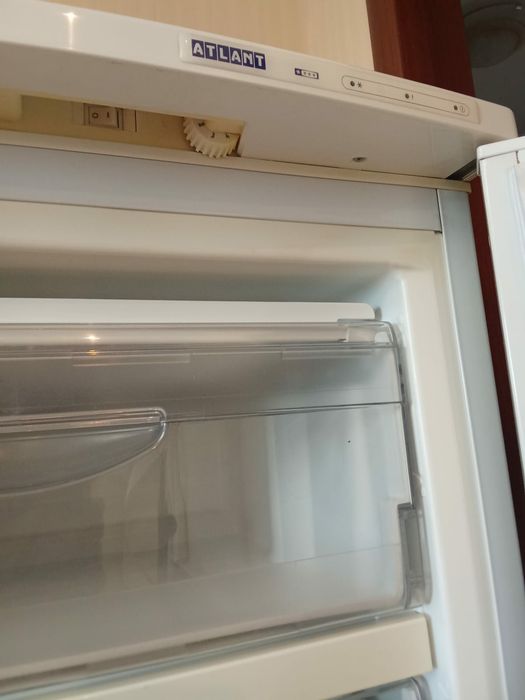 Продам морозильную камеру ATLANT