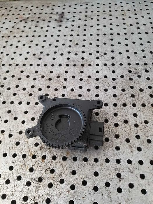 Motoras clapeta aeroterma opel zafira b 309372800a