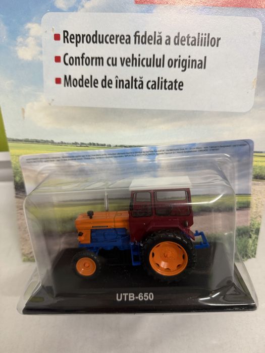 Tractor UTB-650 macheta auto scara 1:43 10 cm