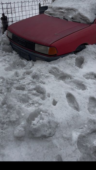 Продам ауди 80б3 по запчастям