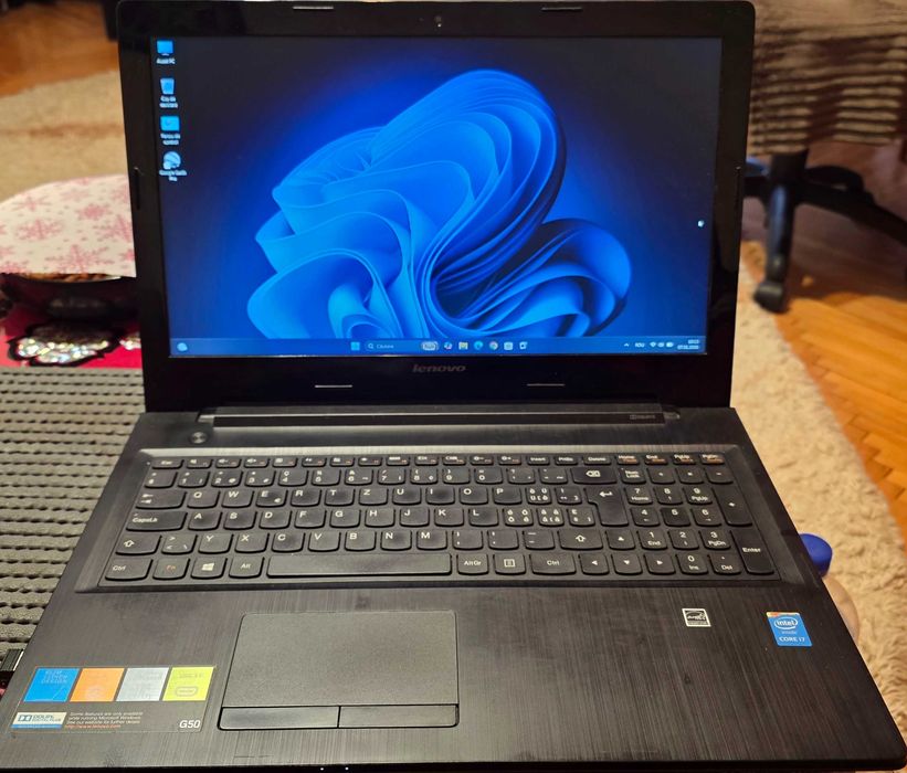 Laptop Lenovo, procesor I7 / 16 Gb RAM / 500 Gb / 17,3 inch