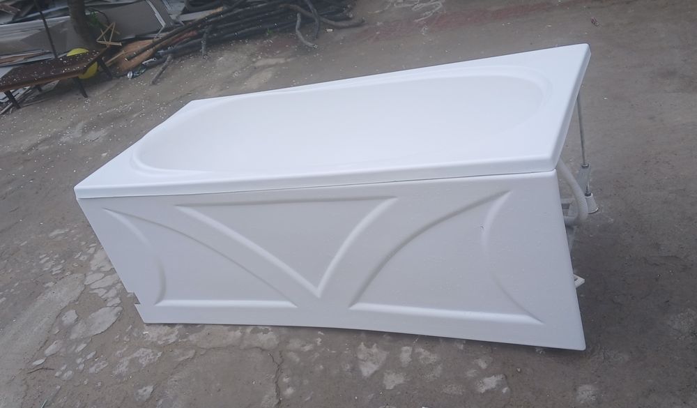 Б/у акрил ванна сотилади. 150х70 см.