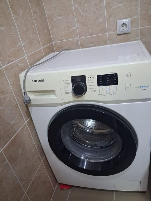 Продам стиральную машину
