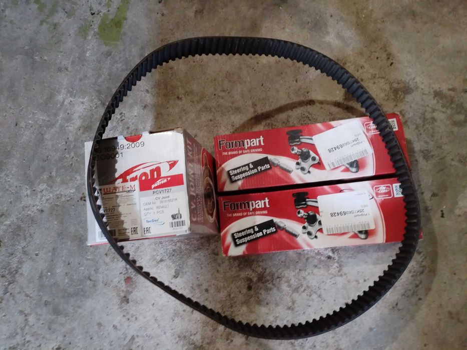 Запчасти на Рено Дастер.