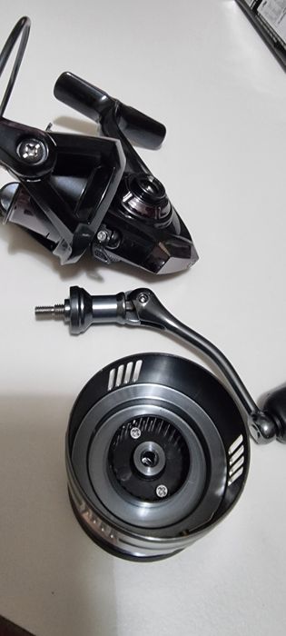 Спининг макара 2000s