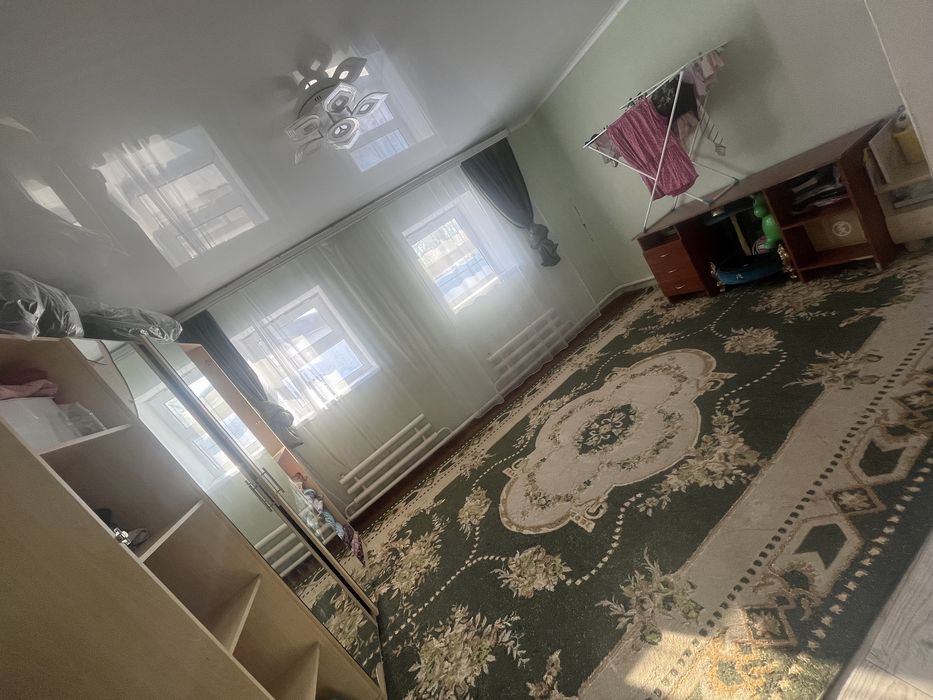 Үй сатылады.Ақпараттар төменде көрсетілген.