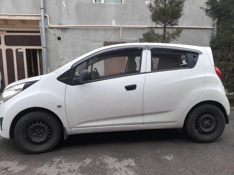 Арэда  спарк 2014