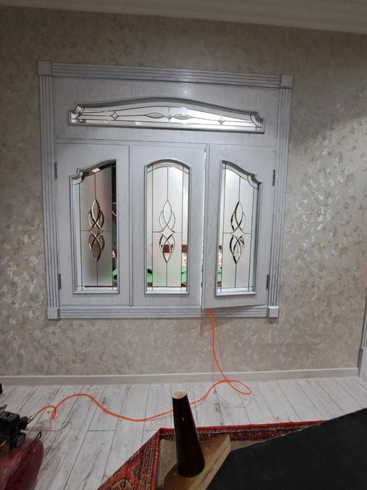 Установка  МДФ и акфа дверей