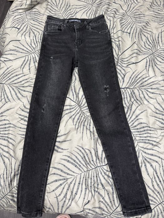 Дамски дънки размер S