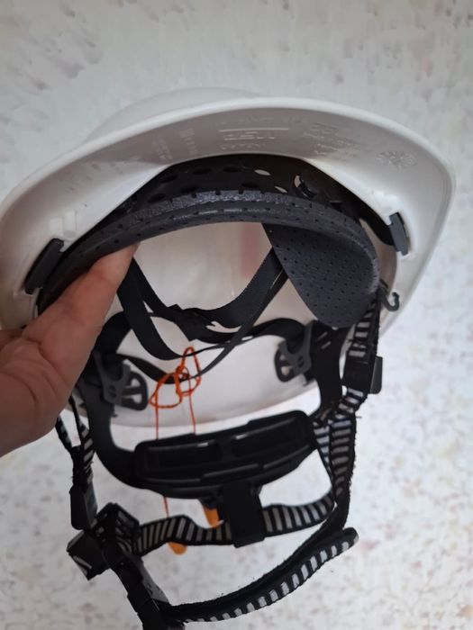 Шлем строительный