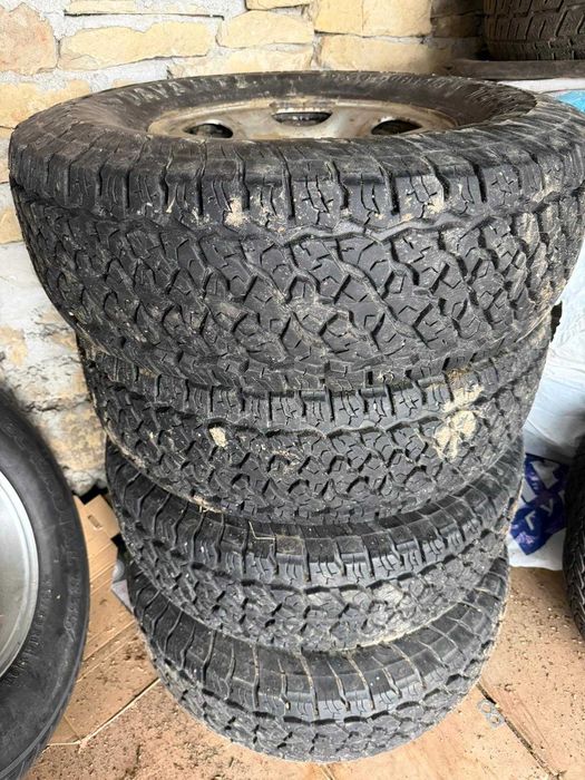 гуми с джанти за Сузуки Витара 31-ци