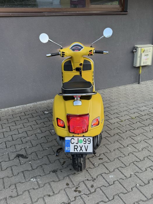 Piaggio Vespa 300 gts 2018
