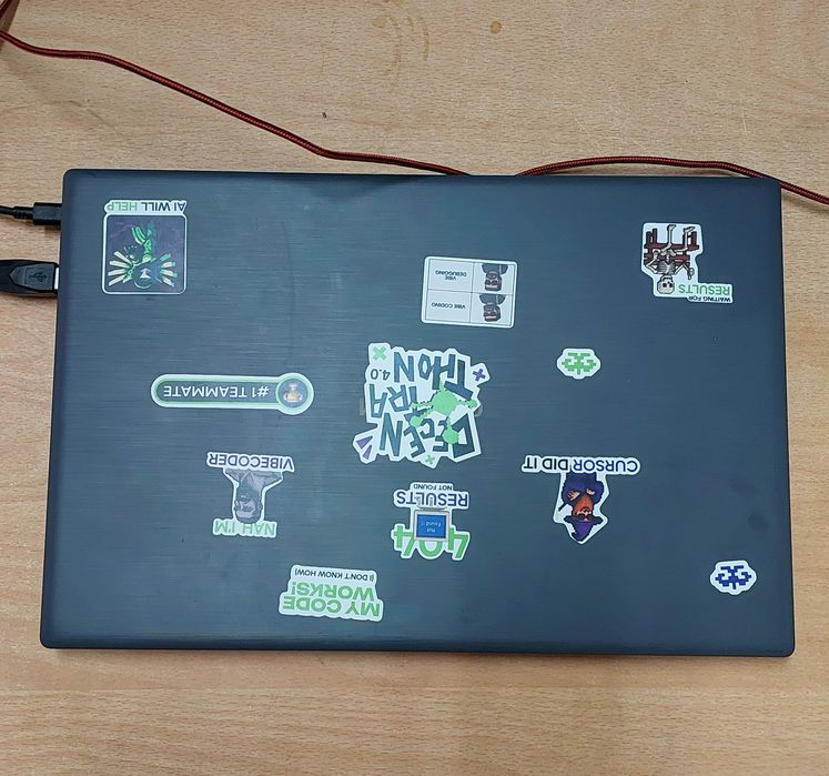 Castom Desktop - 3BAJJ33