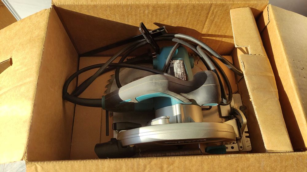 Циркулярная пила Makita HS 7601 и плиткорез на 800 мм