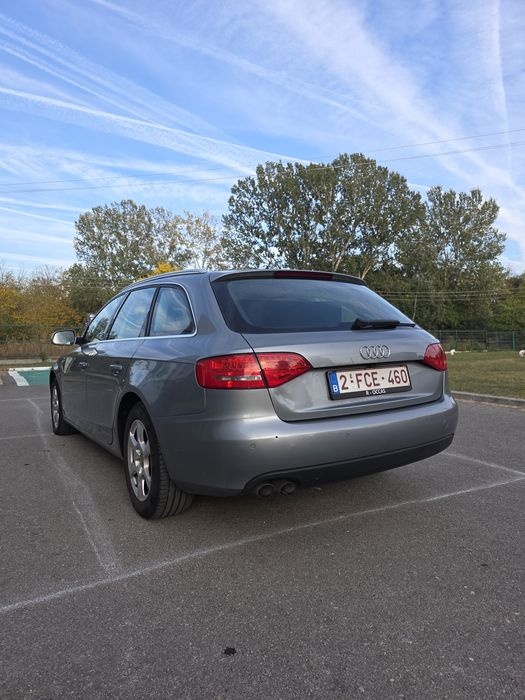 AUDI A4 Avant 2010 — imagine 3