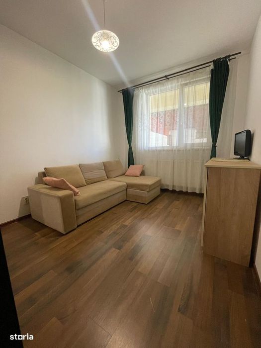 Apartament 3 camere cu curte proprie – gata de mutat!