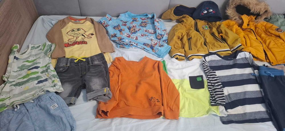 Сет от детски дрехи