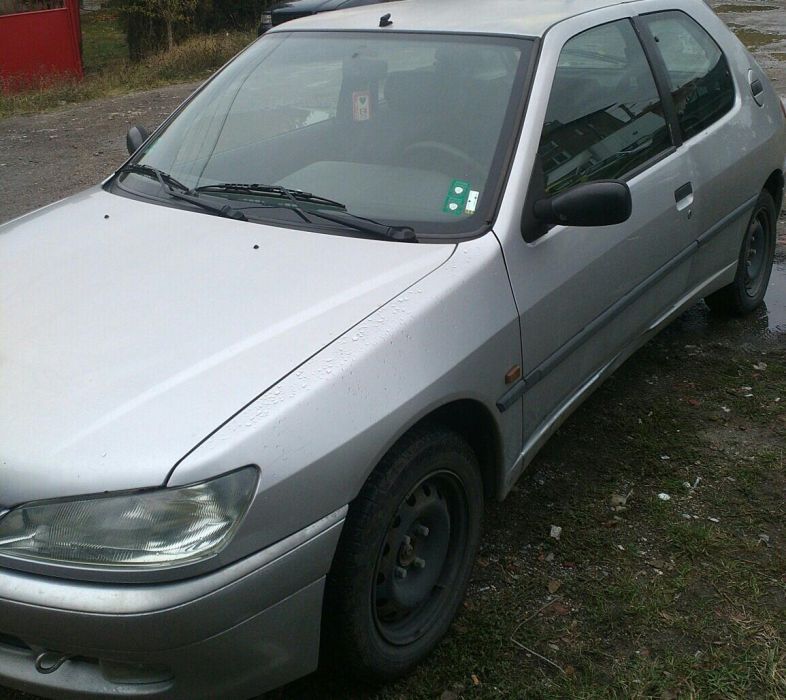 Пежо 306 на части 1.4бензин 75 коня 98год