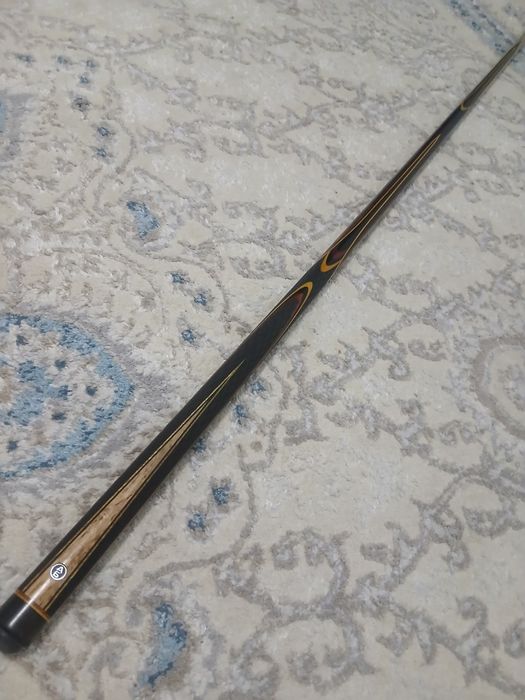 Кий бильярдный продам
