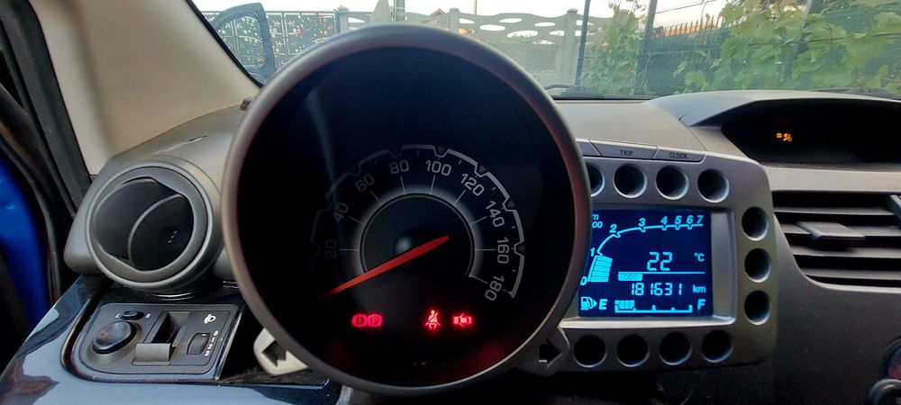 Spark 2010 1100€