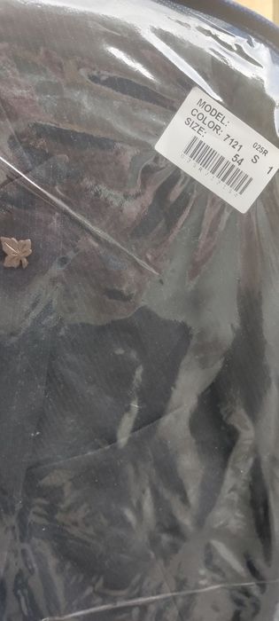 Kostyum. Yengi. Importning.