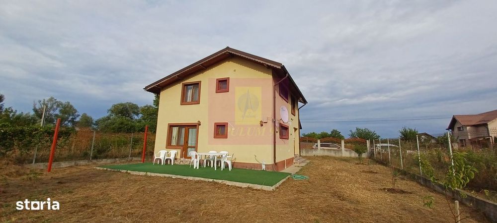 Casa 2022, P+M, 4 camere, 2 băi, curte 500 mp, Săbăreni