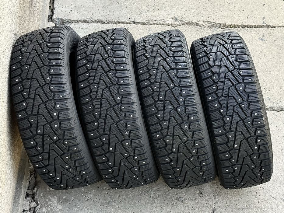 205|55 R16. Pirelli Ice Zero.