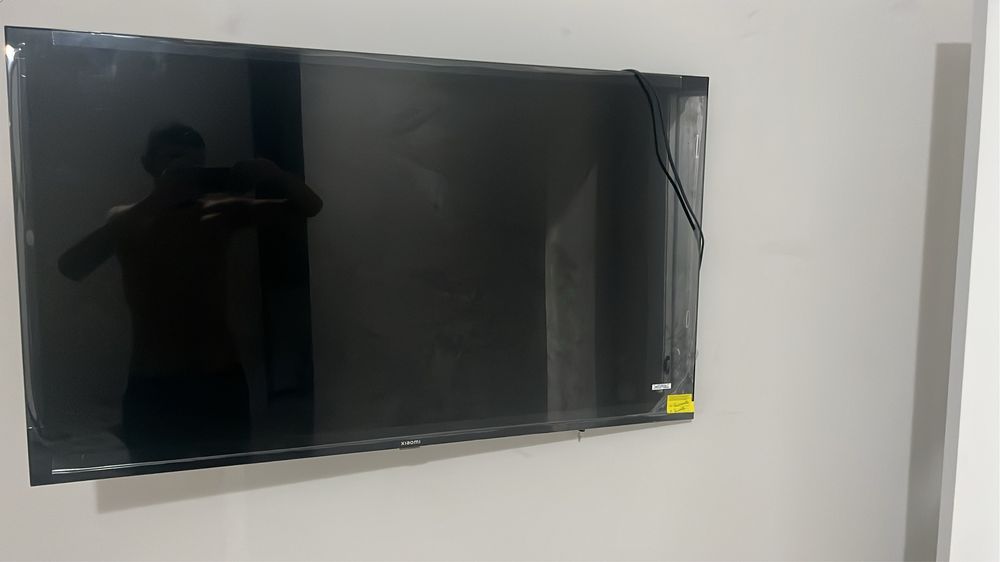 Продам жк телевизор