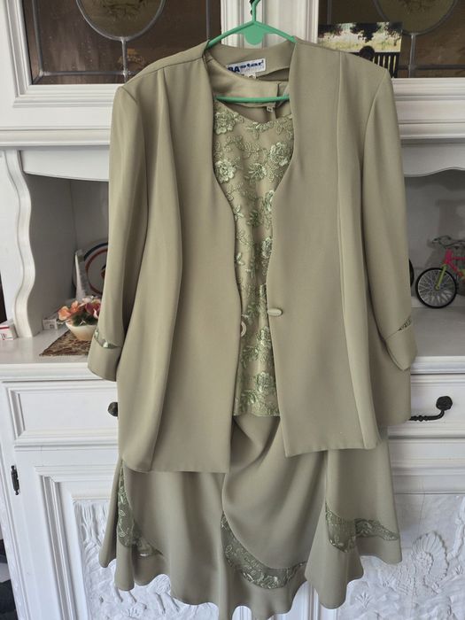 Costum dama 3 piese 54