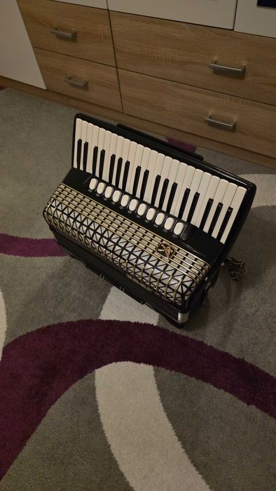 Акордеон Hohner Atlantic IV N De Luxe