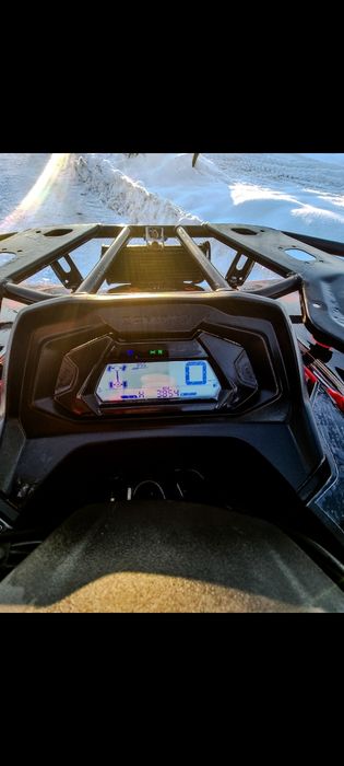 Se vinde Cf moto 450l