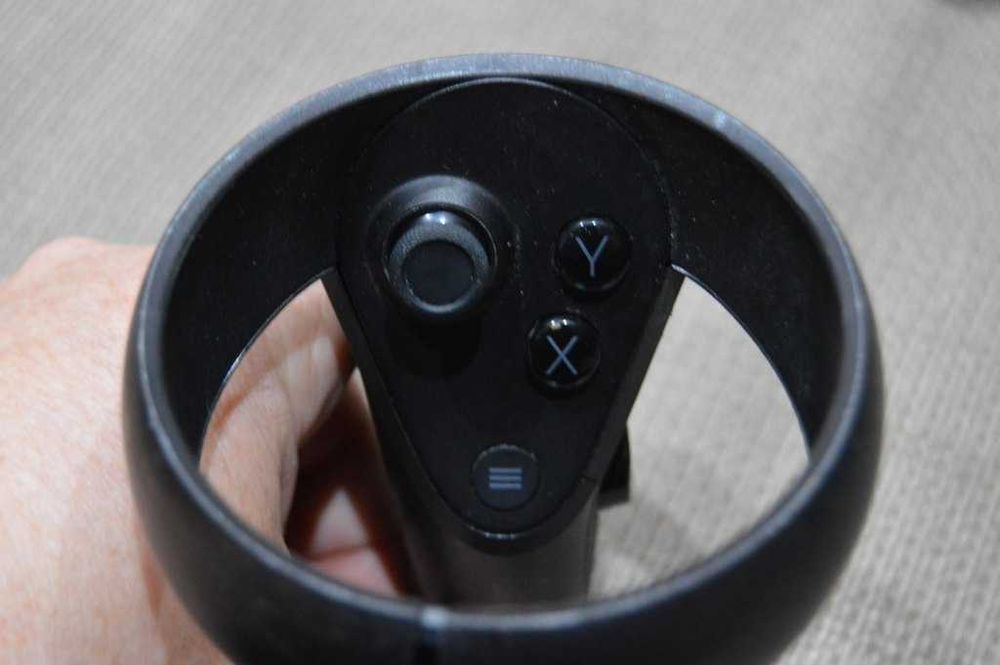Set Controlere Oculus Touch (Quest 1 / Rift S) - citeste anuntul