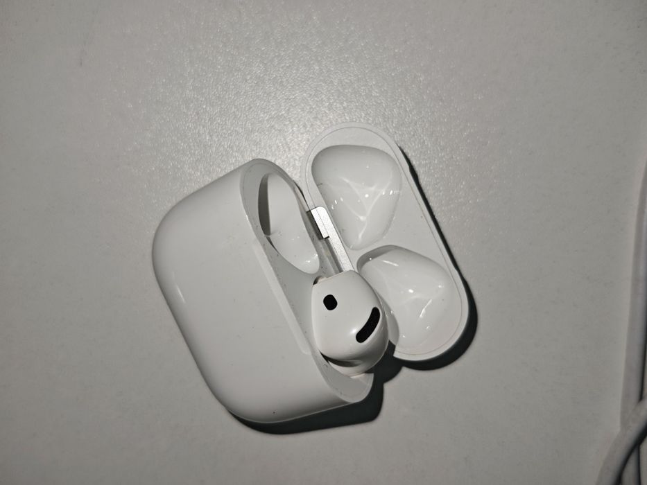 AirPods 3 Оригинал, 1 наушника нет