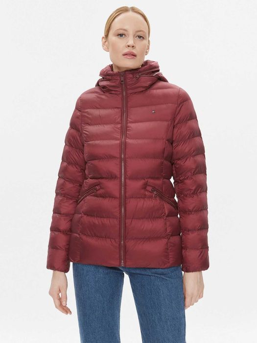 Tommy Hilfiger женско зимно яке размер L