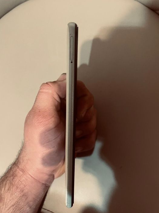 Самсунг а 70 белый