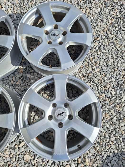 5x120..17 цола..8j ET38 Autec