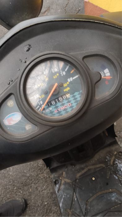 Scuter kymco agility carry