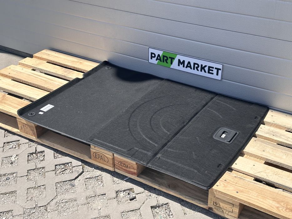 Кора багажник AUDI A7 C8 4K8863463