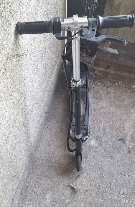 Trotineta electrica pt copii