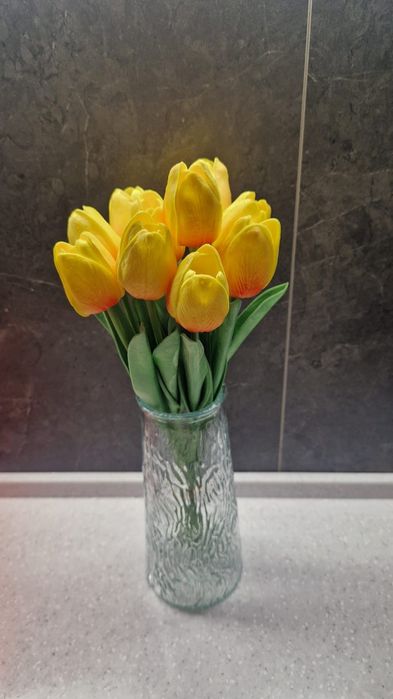 Декоративный тюльпан