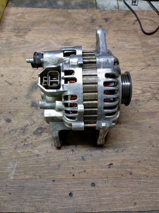 Генератор мазда P D управление.