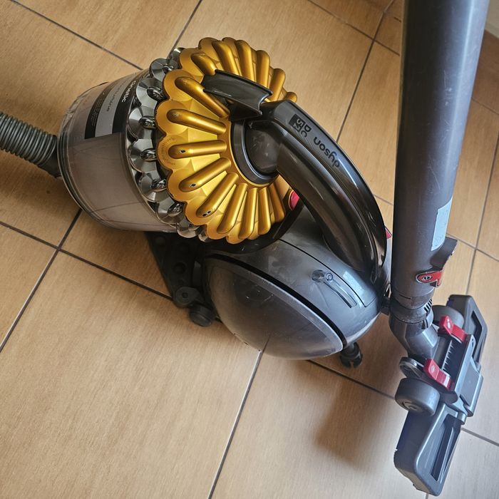 Aspirator Dyson Ball DC 52  cinetic  animal turbine