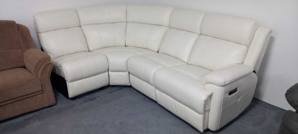 ПРОМОЦИЯ! Светло кремав ъглов диван с електрически релакс механизъм