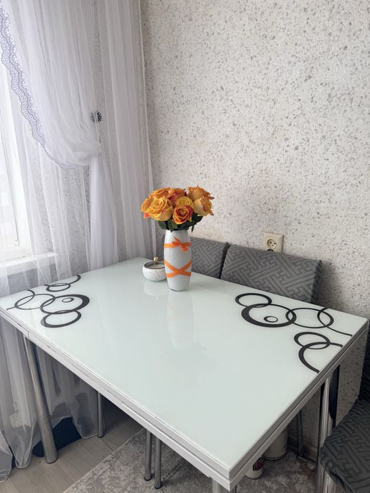Продам стол кухонный раздвижной