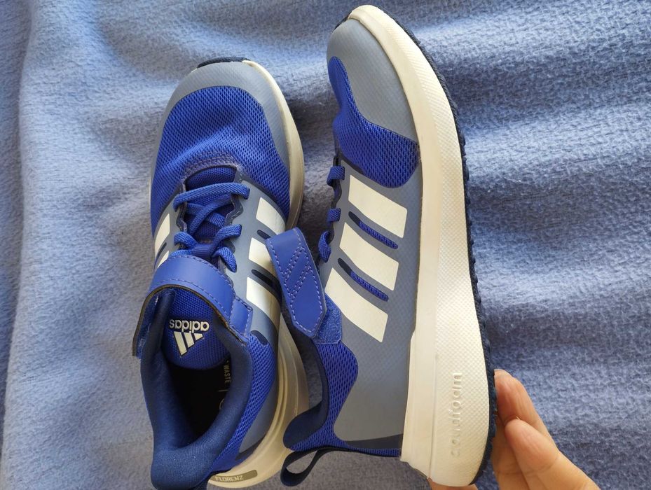 Летни маратонки Adidas, Keen и сандали ecco