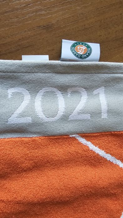 Prosop oficial editie speciala Roland Garros